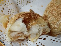 手工油酥饼-二泉园老菜馆·百年无锡菜