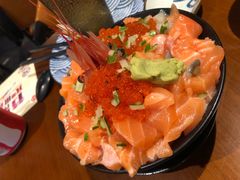 三文鱼火山丼-魔丼屋(日月光店)