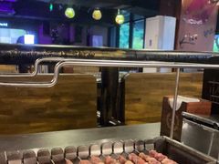 -麦凯伦烧烤·精酿超级工厂店(金桥总店)