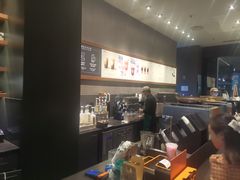 -星巴克(杭州湖滨银泰E区店)