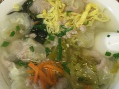 鲜肉馄饨-长人馄饨铺(解放街店)