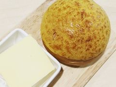 迷你菠萝油-来龙里 精致 东南亚餐室(万象城店)