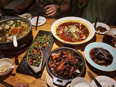 -苹果树下艺术餐厅(宋庄店)