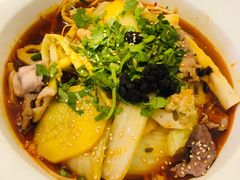 -成都你六姐·牛肉冒菜(城市集市合生汇店)