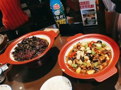 -富正毅三下锅·湘西韵味(天门山索道店)