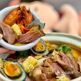 爱🐷星人有福了... 猪猪侠也爱吃的猪肘店... 🍖 