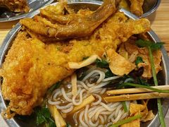 -柳州肥姨妈大骨螺蛳粉(东靖路店)