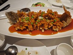 酸甜汁菊花桂鱼-南麓·浙里(外滩店)