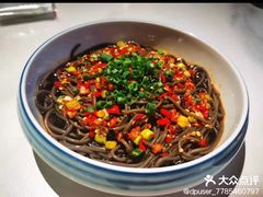 -盐枭肴·川味自贡菜(南强街店)