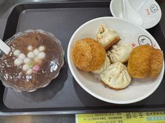 玉兰饼和生煎馒头-毛华美食(清扬路店)