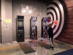 -嗨翻Hi-Fun竞技主题乐园·蹦床团建生日聚会(五棵松华熙店)