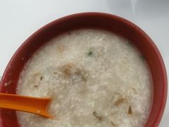 鱿鱼粥-长城砂煲田鸡粥