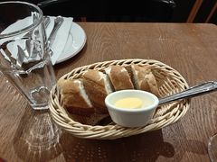 餐前面包-Entrecôte 法国牛扒馆(保利·时光里店)