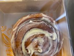 Cinnamon&nbsp;roll-OUR Bakery(三里屯太古里店)