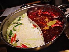 老四川风味锅底-呷哺呷哺(悦荟广场店)