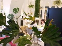 -春树下·树屋花房西餐厅(罍街AS1980店)