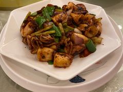 -东豪园林海鲜酒家(南港路辅路店)