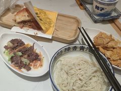 -陳香貴·兰州牛肉面(东方宝泰店)