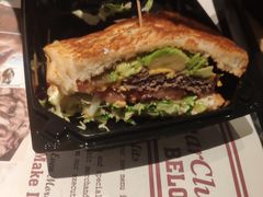 -The Habit Burger Grill 哈比特汉堡(复兴soho店)