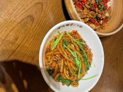 -富正毅三下锅·湘西韵味(天门山索道店)