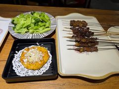 -小核桃品质串店(世茂大道店)