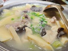 春笋腌笃鲜-蜜桃餐厅·伴山(湖滨商业街店)