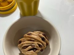-白玉兰食品(中山公园龙之梦店)