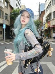 -镁连社·美联社