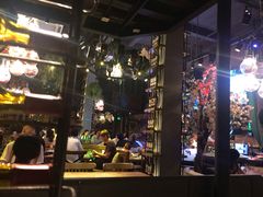 -胡桃里音乐餐厅(陶溪川店)(川湘赣菜·世界百大酒庄直供红酒·音乐表演)
