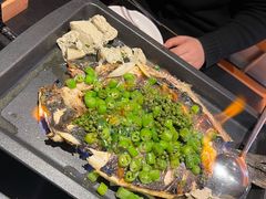 -探鱼·鲜青椒爽麻烤鱼(银泰城店)