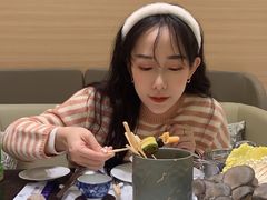 -红鼎豆捞·非遗鲍皇汤火锅(宝丰路店)