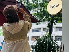 -Reset Coffee 与海咖啡