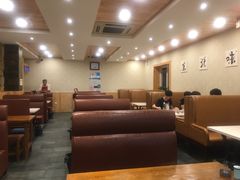 卡座-二红烧烤排骨串(麦岛店)