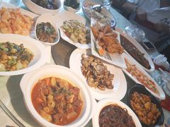 -百味饺子城•海鲜家常菜(秦皇岛店)