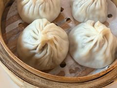 无锡小笼包-二泉园老菜馆·百年无锡菜