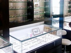 -视野联行眼镜蔡司·依视路官方授权店(顺城店)