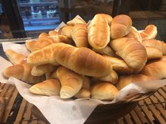 -Dough&Joe团憩(瑞虹天地月亮湾店)