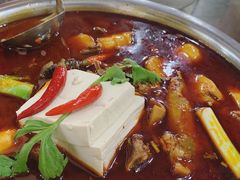 -佘记全家福芋儿鸡(向阳街总店)