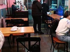 大堂-回·龙虾铺·盆盆蟹·烧烤大排档(回龙观店)