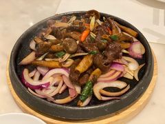 牛肝菌芦笋炒上品牛肉-港丽餐厅(高德置地店)