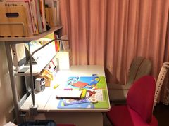 -moll学习桌椅(上海久光百货店)