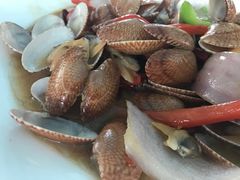 -四川小胡子海鲜(丁村万人海鲜广场店)