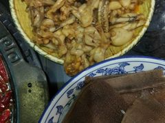 牛蛙-川中故事·成都老火锅(东书房店)
