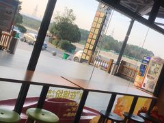 -麦当劳(庐山服务区店)