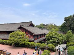 -峨眉山报国寺