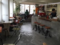 大堂-巴浪鱼咖啡馆 Local Fish