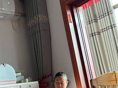 -苏州雏渐肥月嫂
