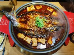 -三顾烤庐·烤鱼·烧烤·龙虾(奉贤店)