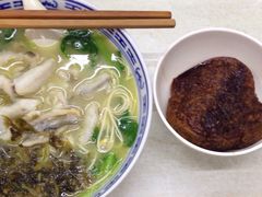 -明呈黄鱼面馆(斜土路店)