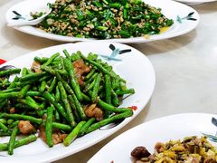 咸菜炒生肠-伟记牛蹄(道滘店)